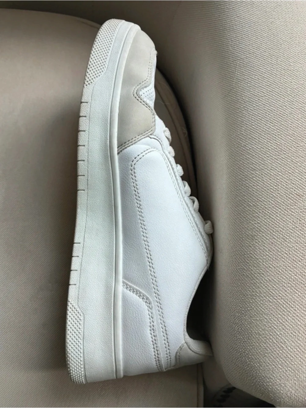 Classic Women’s White Casual Nautica Sneakers